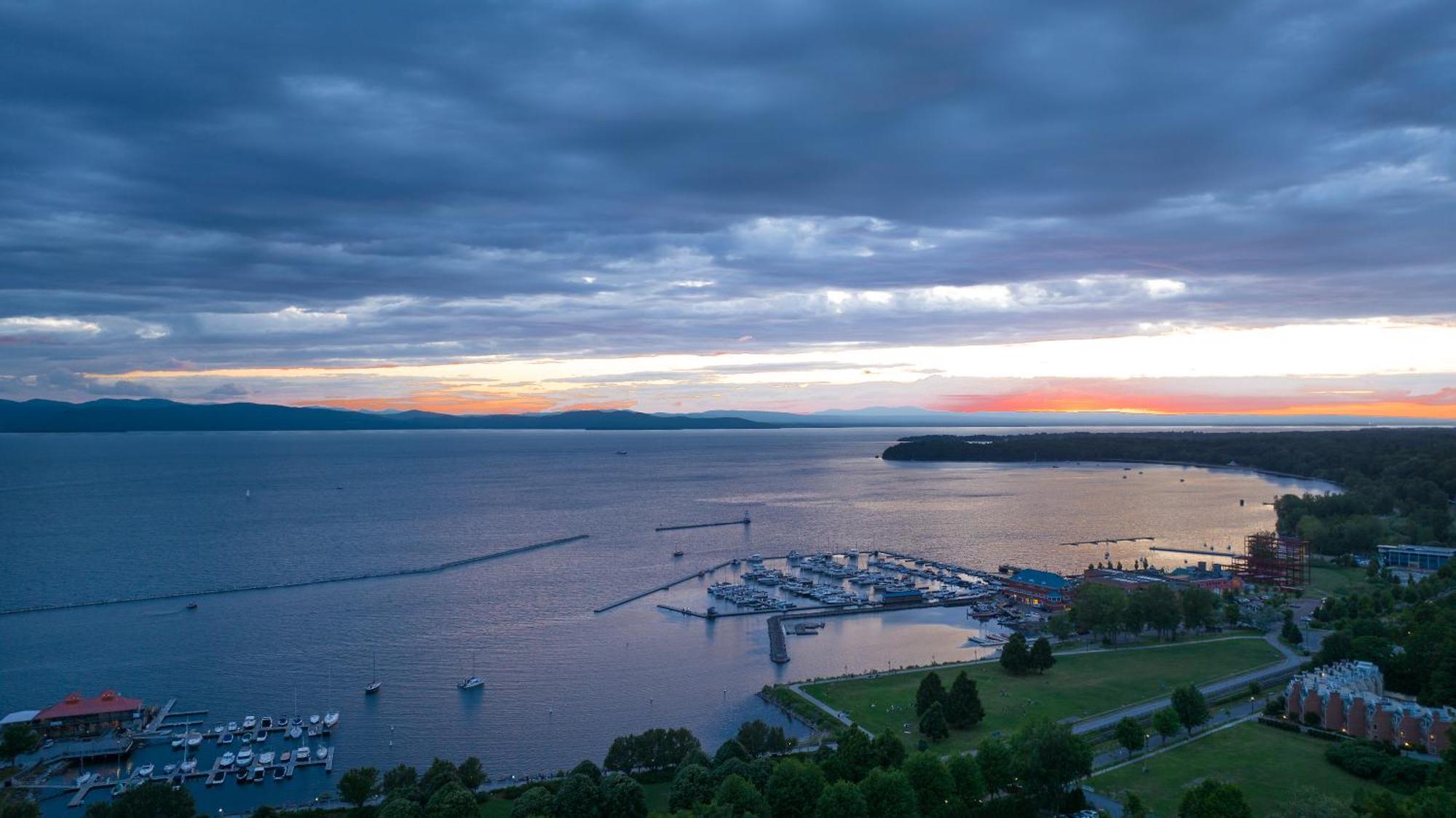 Hotel Champlain Burlington, Curio Collection By Hilton Luaran gambar