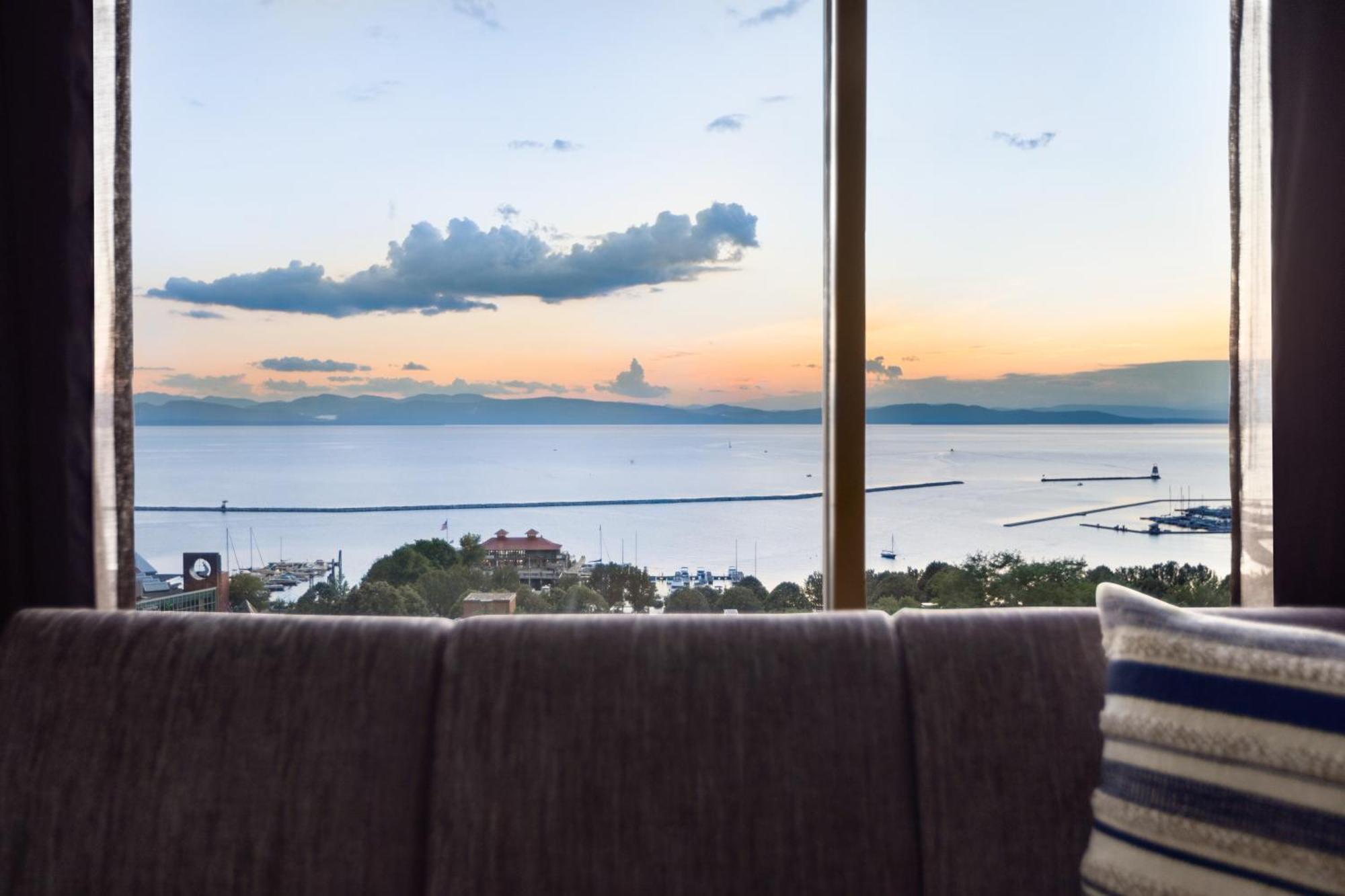 Hotel Champlain Burlington, Curio Collection By Hilton Bilik gambar